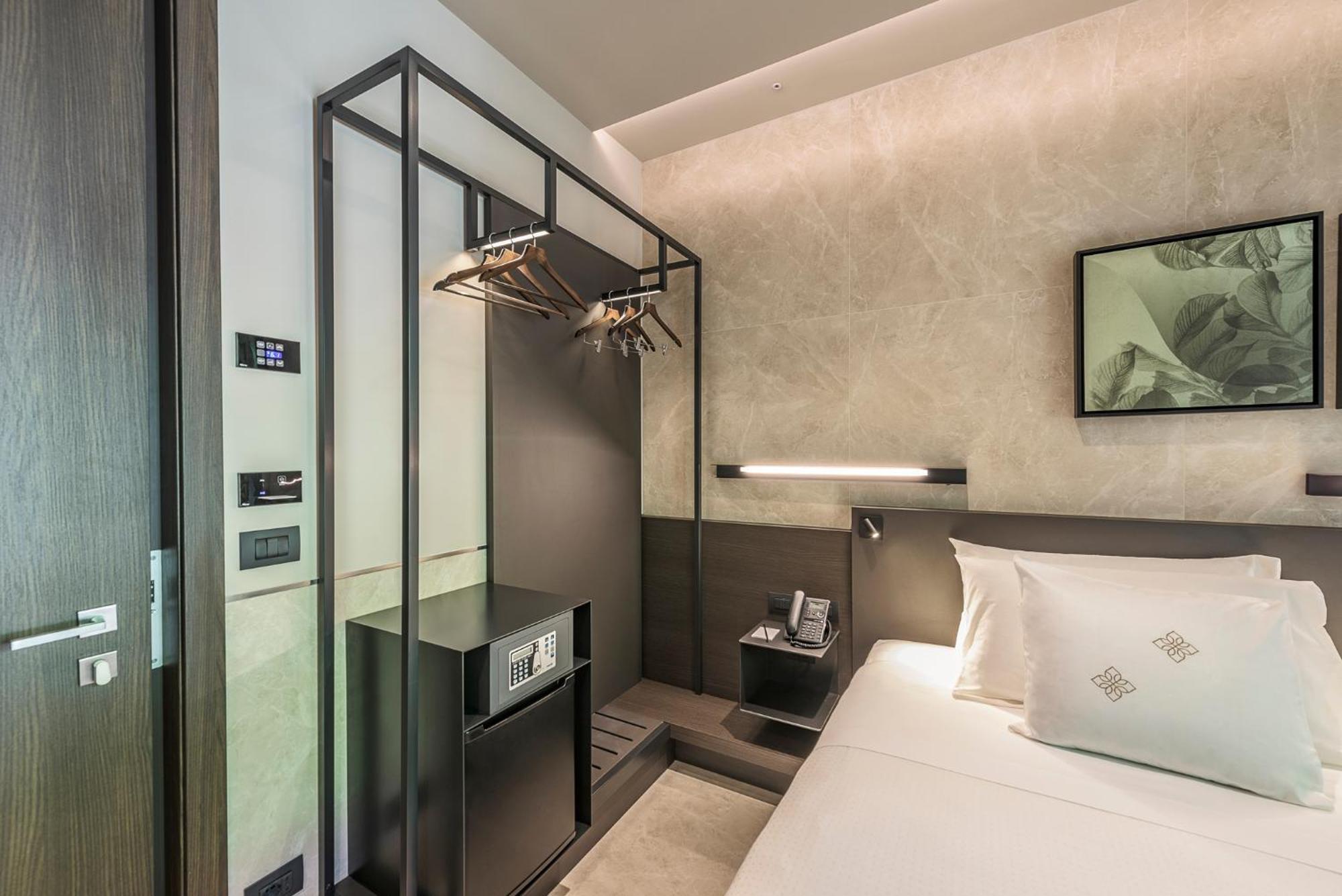 Palazzo Viridis Hotel Milan Exterior photo